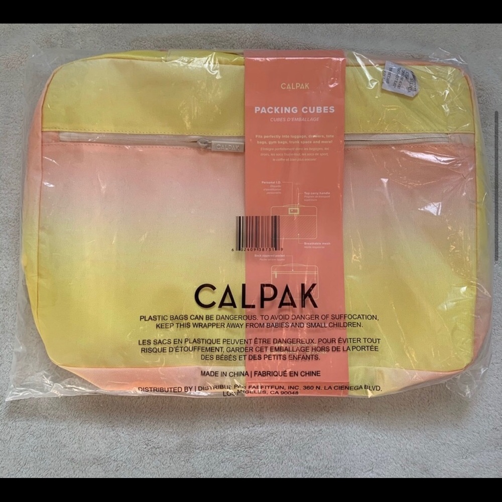 New CALPAK set of 3 Packing Cubes - Picture 2 of 5